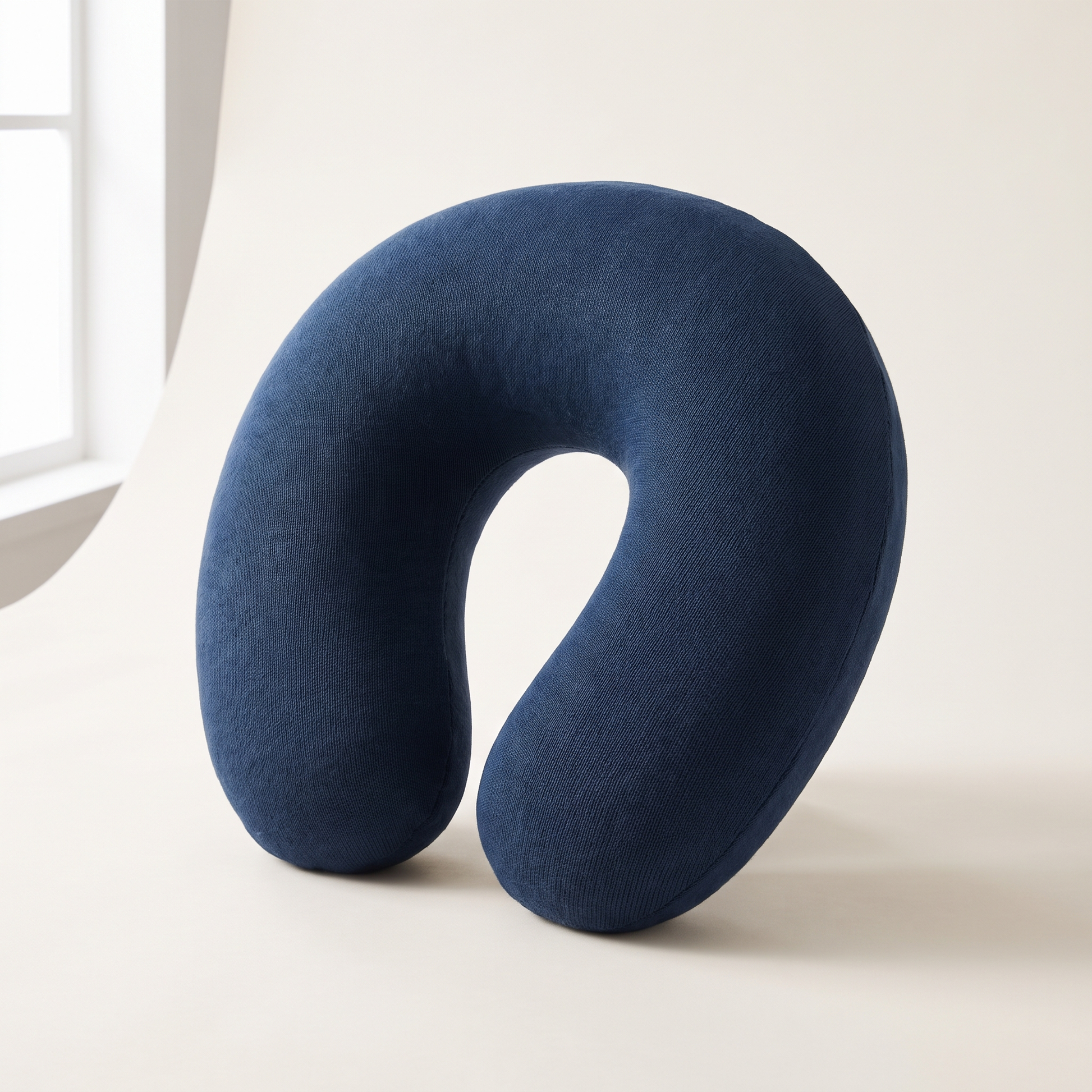 Memory-foam travel pillow
